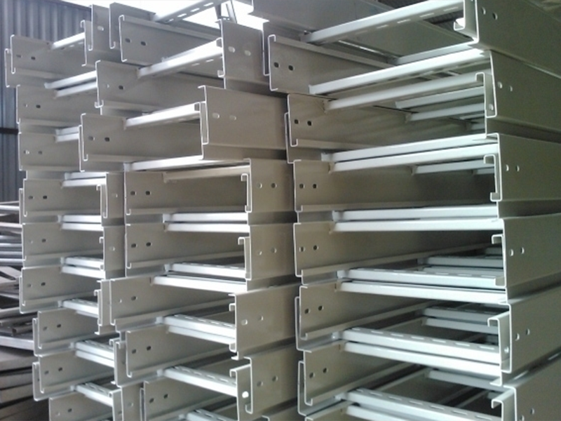 Báo giá thang máng cáp sơn tĩnh điện mới nhất